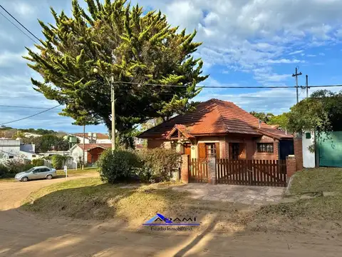 Casa de 4 ambientes en PH - Villa Gesell