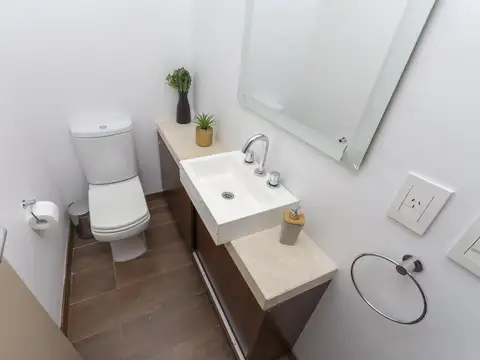 Departamento 4 ambientes con 2 baños