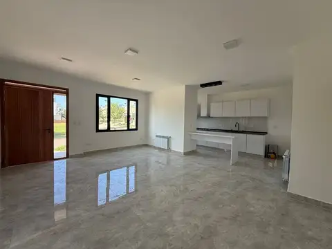 VENTA CASA 3 DORM A ESTRENAR COMARCA DE ALLENDE
