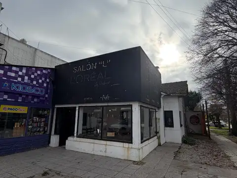 Alquiler comercial sobre Av.Constitucion