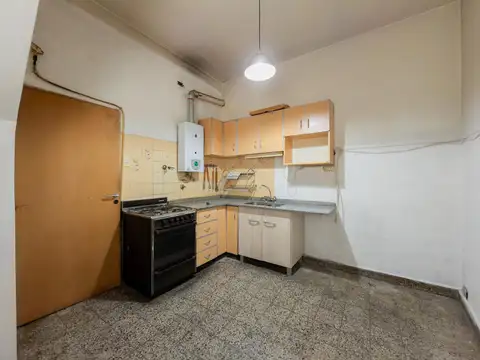 Depto Tipo Casa en Venta 48 años
