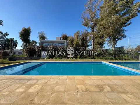 Terreno en Venta de 449,0 m2