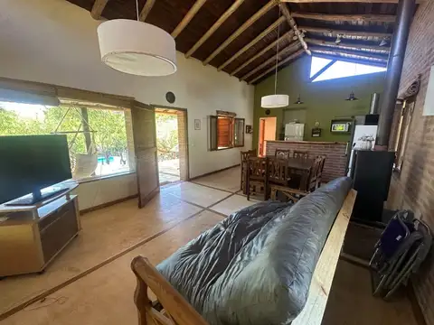 Casa en Venta en La Serranita, USD 120.000