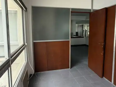 Oficina en Venta 45 años