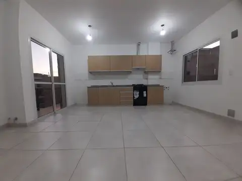 Departamento en Alquiler con 1 cocheras