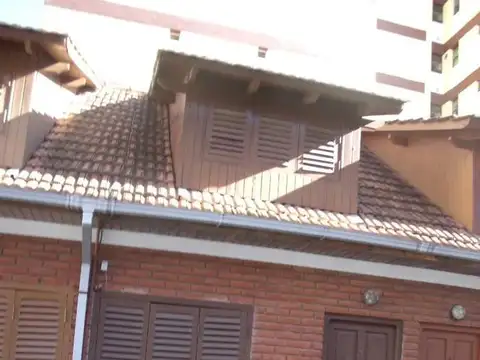 San Bernardo e/ San Juan y La Rioja