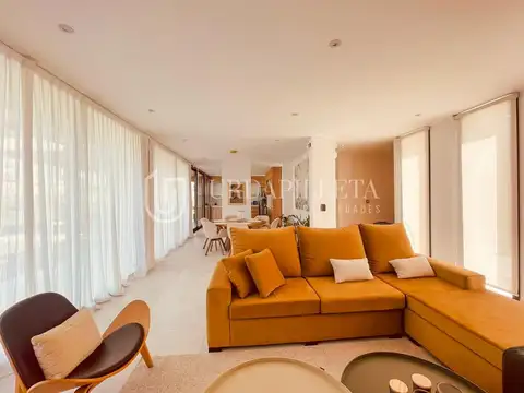 Casa en Alquiler de 4 dormitorios