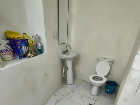 Local en Venta en Chacarita, USD 149.900