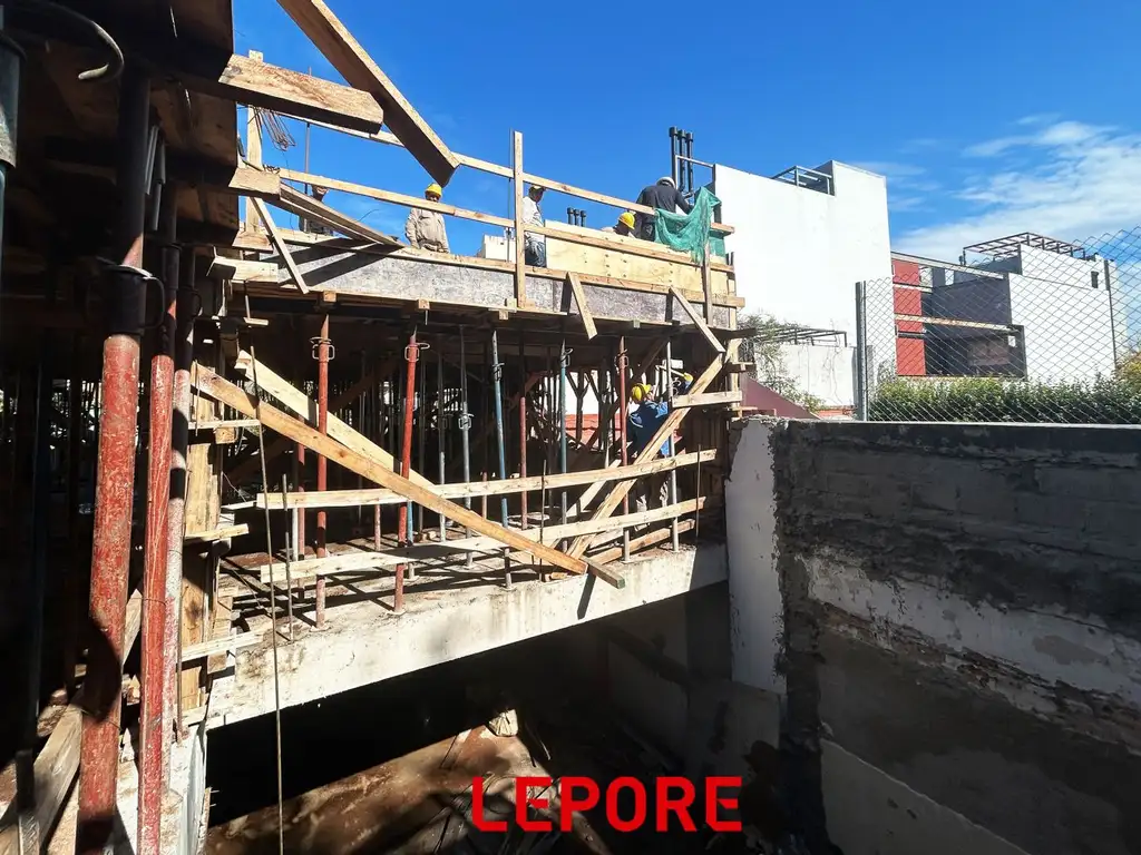 Emprendimiento - Entrega Julio 2026