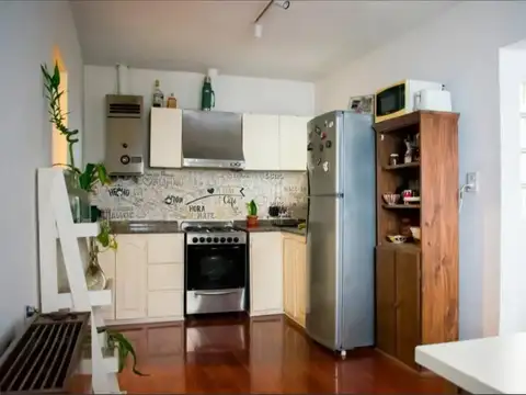 Casa en Venta en Abasto, USD 82.000