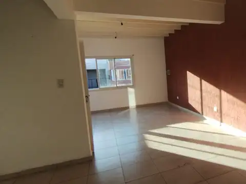 Depto Tipo Casa en Venta 11 años