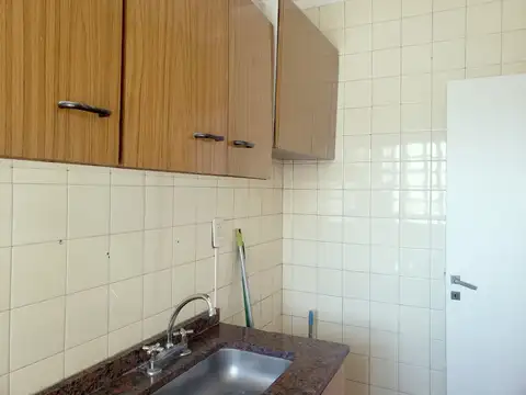 Departamento en Alquiler en Almagro, $ 600.000
