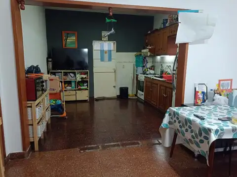 Depto Tipo Casa en Venta con 2 cocheras