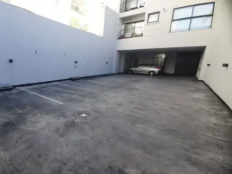 Cocheras en Conrad Tower La Perla