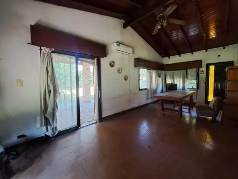 Casa en Venta en Paso del Rey, USD 65.000