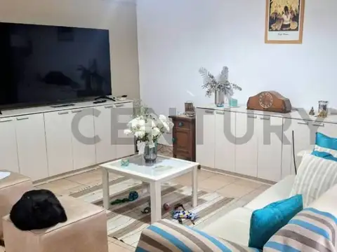 VENTA DE CASA EN BARRIO MEBNA III, SAN MARTIN , MENDOZA. ID: 364003