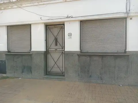 PH AL FRENTE, DOS AMBIENTES, INGRESO DIRECTO CALLE