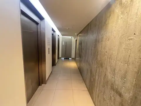 Oficina en Alquiler al Oeste