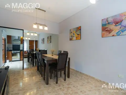 Casa 4 ambientes con 1 baño