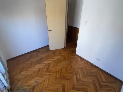 Departamento 4 ambientes con 1 baño