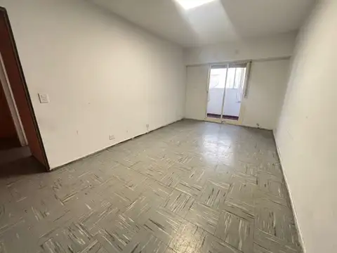 VALENTIN GOMEZ 3800, Piso 9