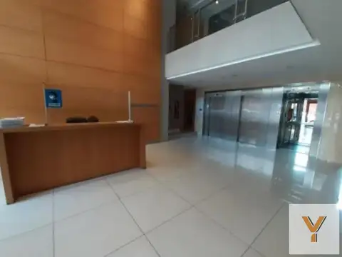Oficina en Venta al Norte