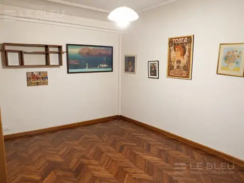 EN VENTA DEPARTAMENTO de 2 AMBIENTES con PATIO en RECOLETA APTO PROFESIONAL