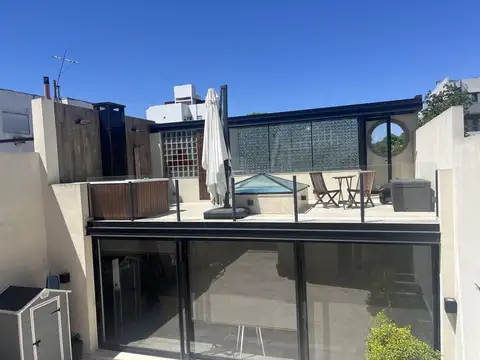 Depto Tipo Casa en Venta de 4 dormitorios
