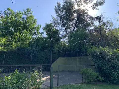 Quinta en Venta con 4 cocheras