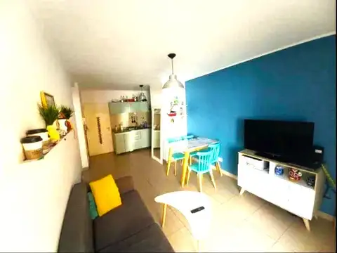 Depto Tipo Casa 3 ambientes con 2 baños