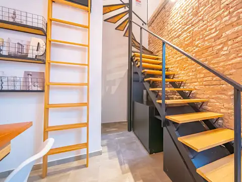 Depto Tipo Casa en Venta en Colegiales, USD 174.999