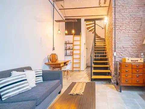 Depto Tipo Casa en Venta 7 años