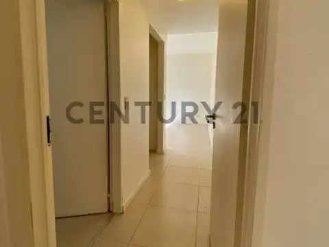 Departamento en Alquiler con 2 cocheras