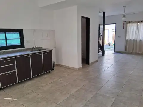 Casa en Alquiler en Umbrales De La Merced, $ 600.000
