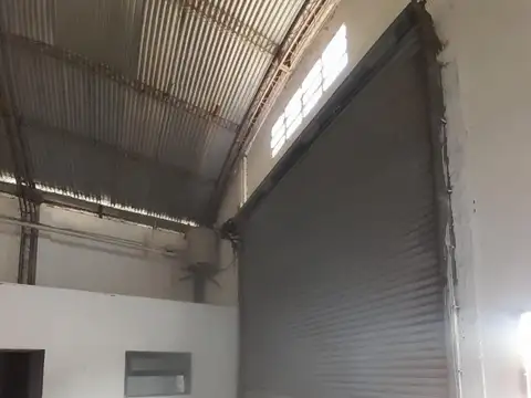 Galpon en Alquiler en Barrio Libertad, $ 2.300.000