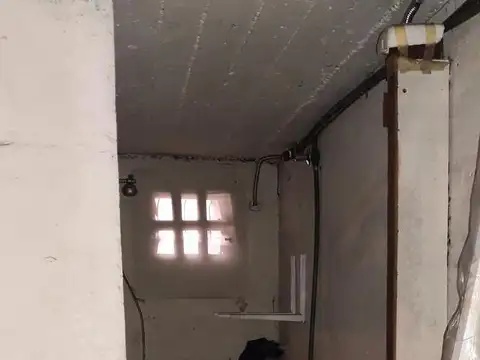 SAENZ PEÑA 1176 - DEPOSITO GALPON 170 MTS - GRAL. SAN MARTIN - VENDE