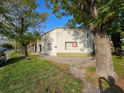 Casa en  Llavallol
