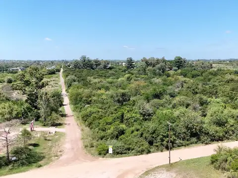 Terreno en Venta 44  mts Frente