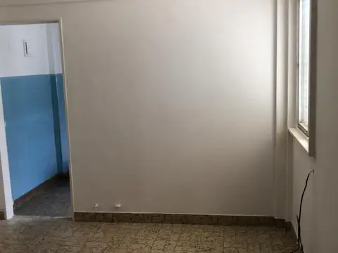 Avenida Almafuerte 300, Piso 2