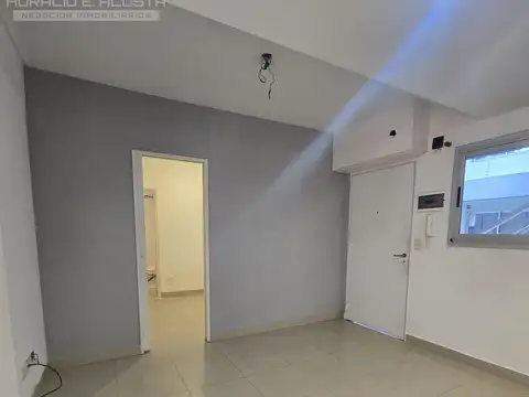 Departamento en Alquiler en Barrio Parque San Martín, $ 480.000