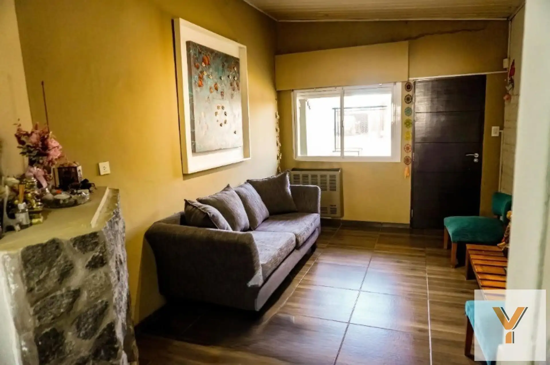Casa 3 dorm, 100 m² cubiertos + patio y galería con parrilla — calle 7, Balcarce