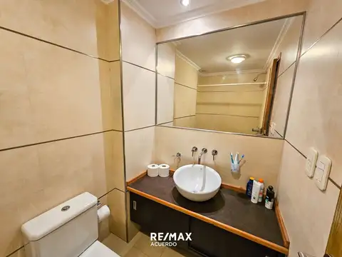Departamento 4 ambientes con 2 baños