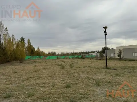 Venta Terreno Cipolletti - BARRIO CERRADO ESTILO CHACRA
