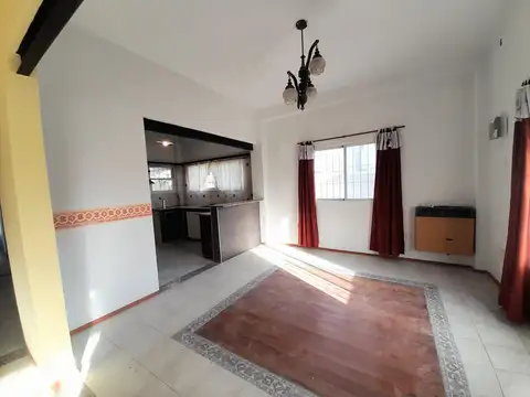 Casa en Venta en San Antonio de Padua, USD 89.000