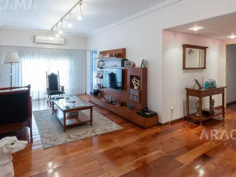 Departamento 7 ambientes en Venta - Lomas de Zamora