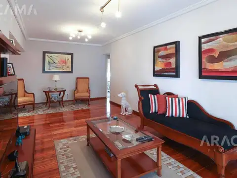 Departamento en Venta de 6 dormitorios