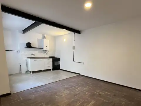 Depto Tipo Casa en Alquiler de 1 dormitorio