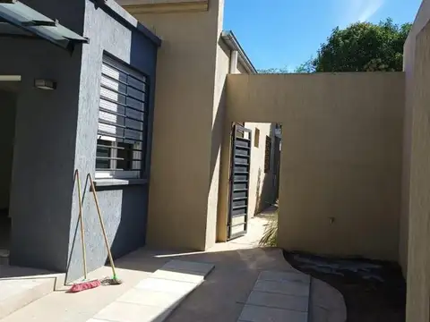 Casa en Venta en San Antonio De Padua, USD 130.000
