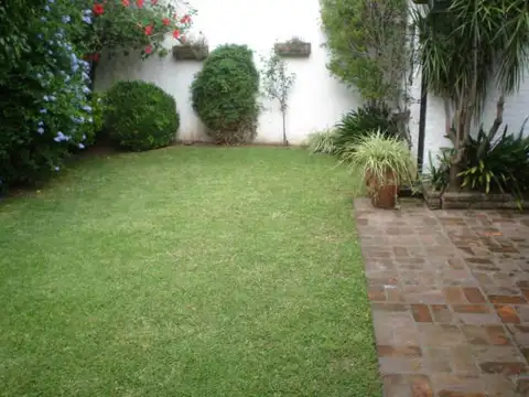 Casa en Alquiler en Martinez, $ 2.300.000