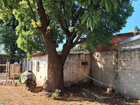 Tres departamentos sobre lote de 400 m2